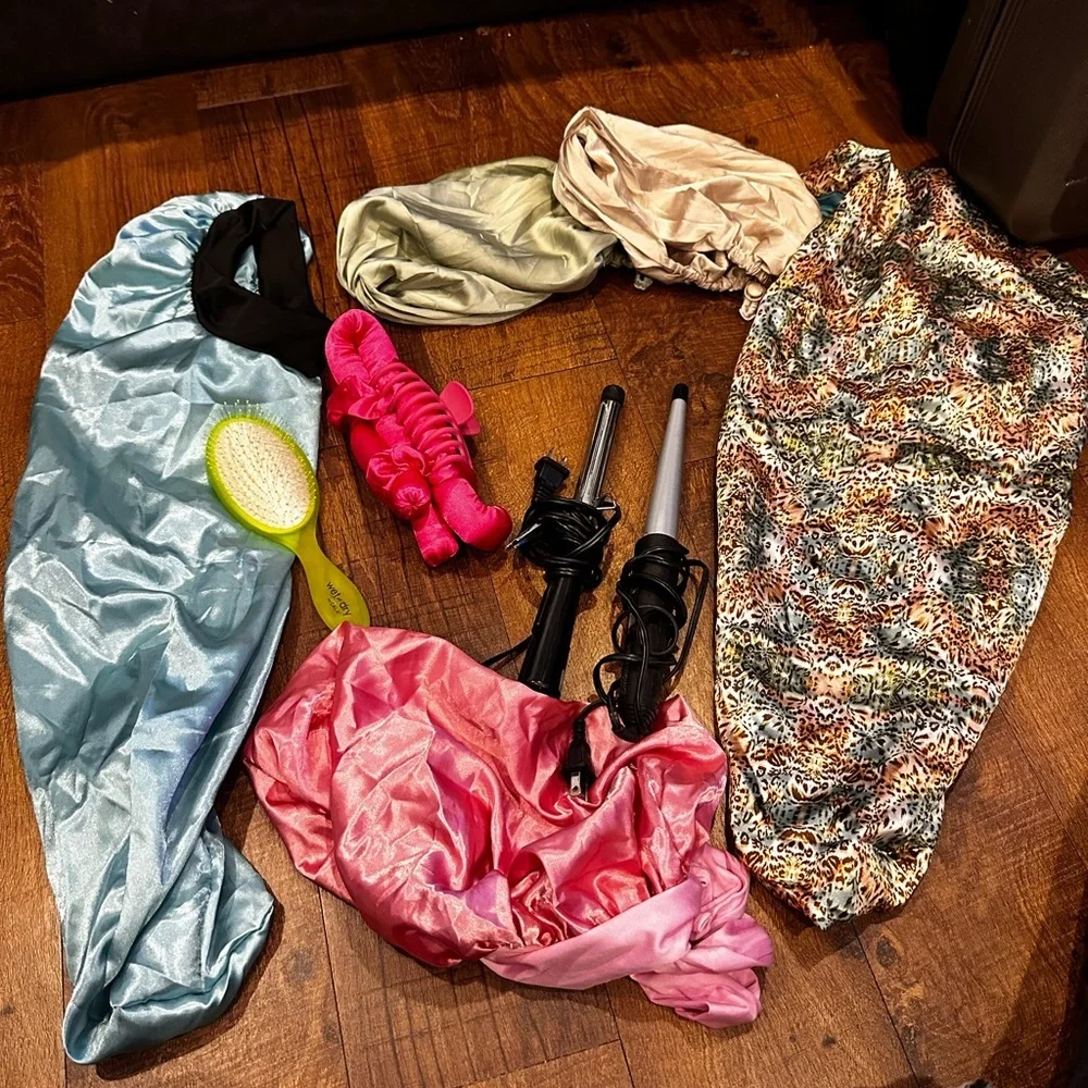 Hair Styling Set with Pink and Blue Accessories
